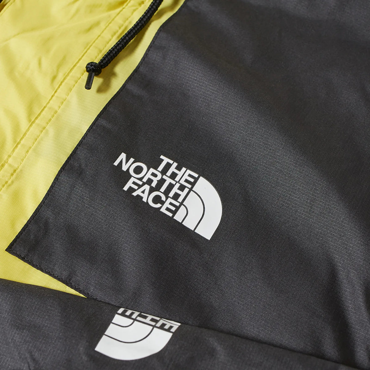 The North Face Mountain Jacket Yellow tail