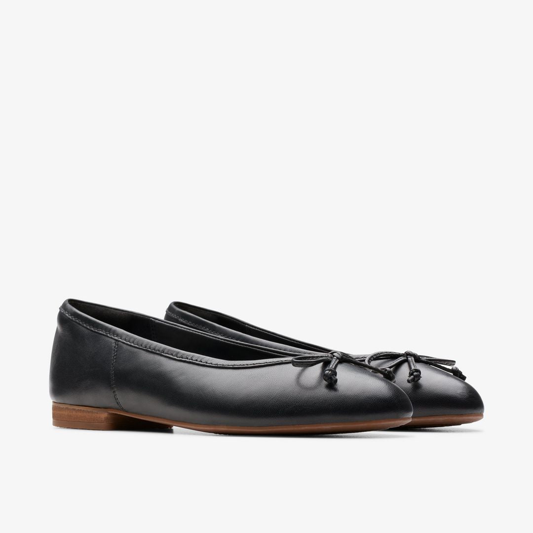 Clarks Fawna Lily Black Leather Ballet Flat - pair side view