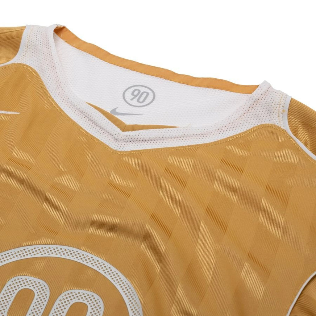 Nike Total 90 Shirt in Gold