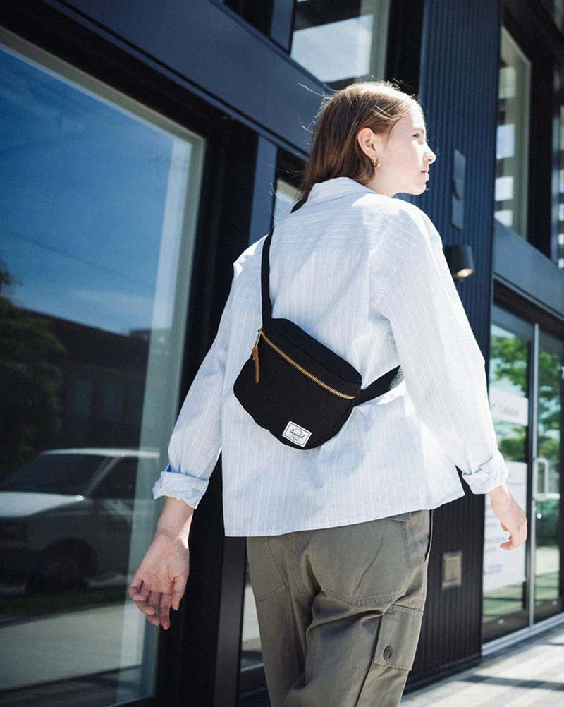 Herschel Settelment Hip Bag Black