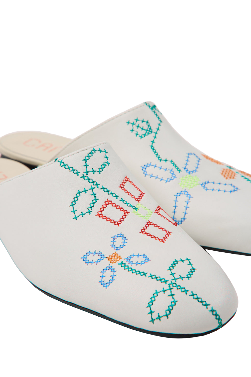Camper Twins Clogs White - remove_bg